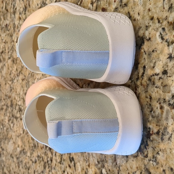 Slip-ons - Picture 5 of 5